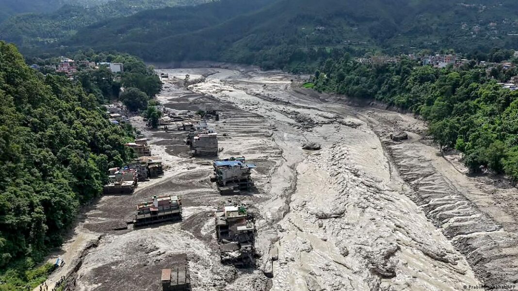 Nepal flood death toll rises to 332, Nepal police says