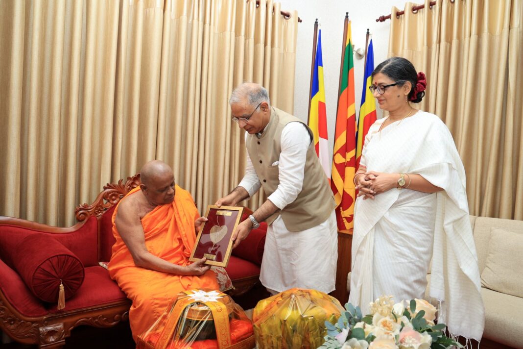Special Statement from Indian High Commissioner After Meeting Mahanayake Theros: Free Visas for Dambadiva Pilgrims!